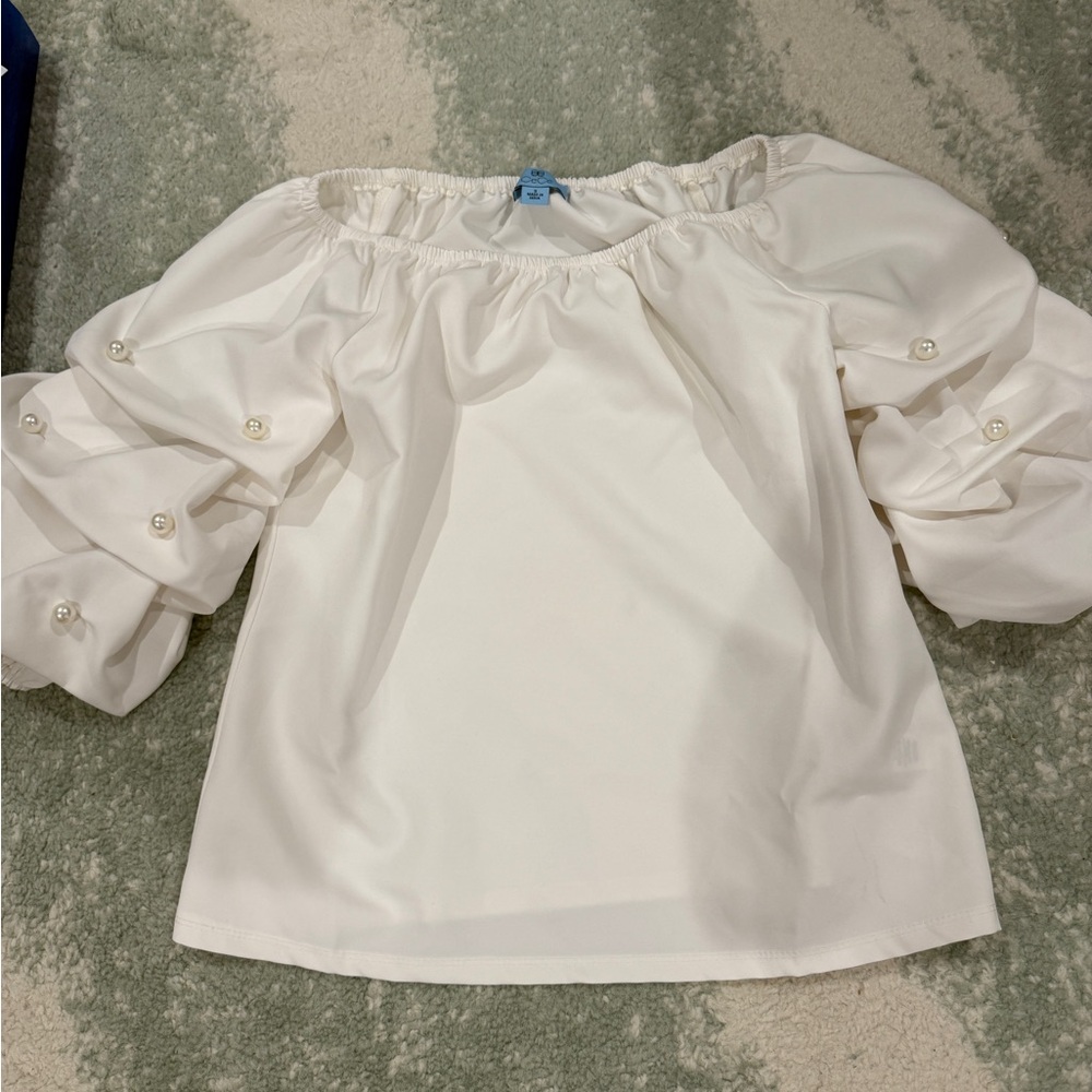 CeCe White Off-Shoulder Blouse with Puff Sleeves